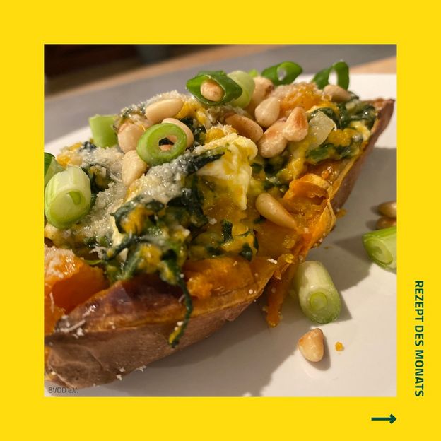 Instagram-Post: Gefüllte Süßkartoffel mit Spinat und Feta